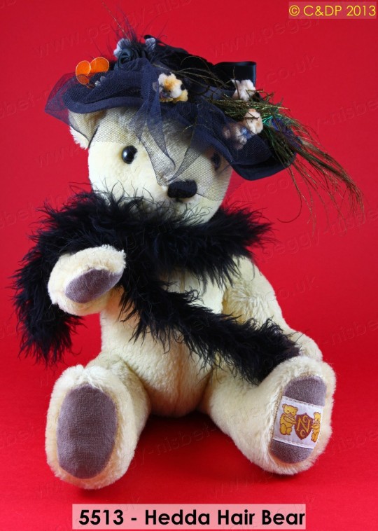 Peggy Nisbet Dolls - A Collector's Guide and illustrated listing